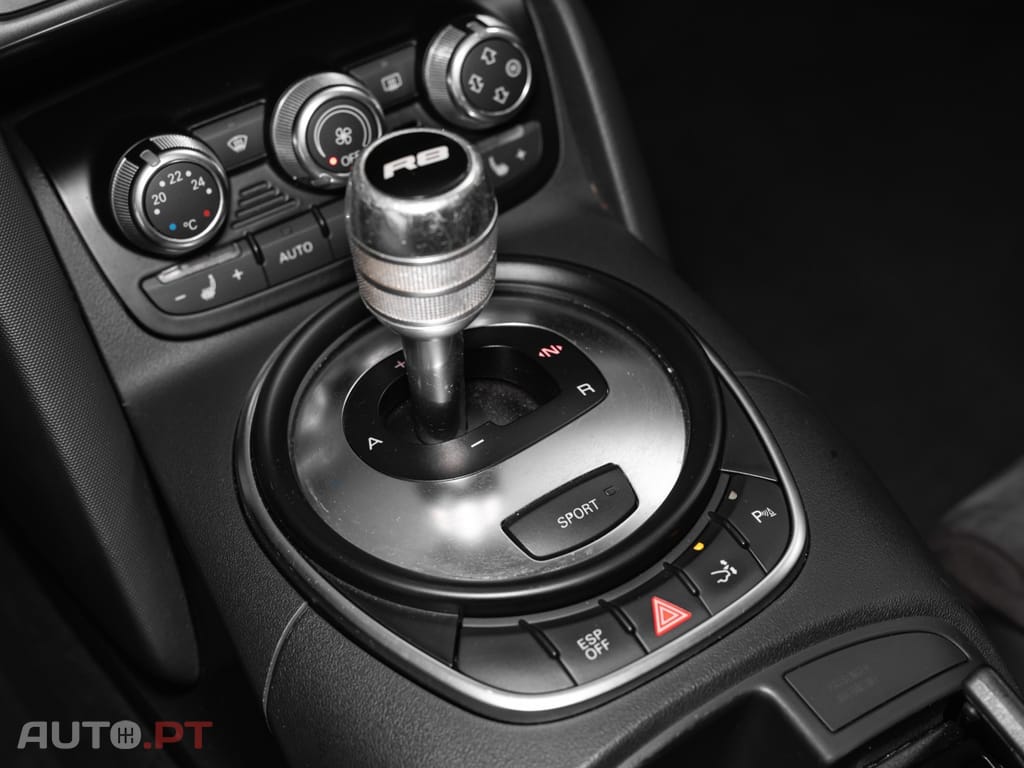 Audi R8 4.2 FSI quattro R tronic