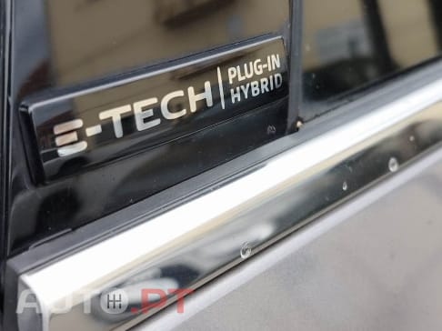 Renault Captur 1.6 E-Tech Plug-In Intens