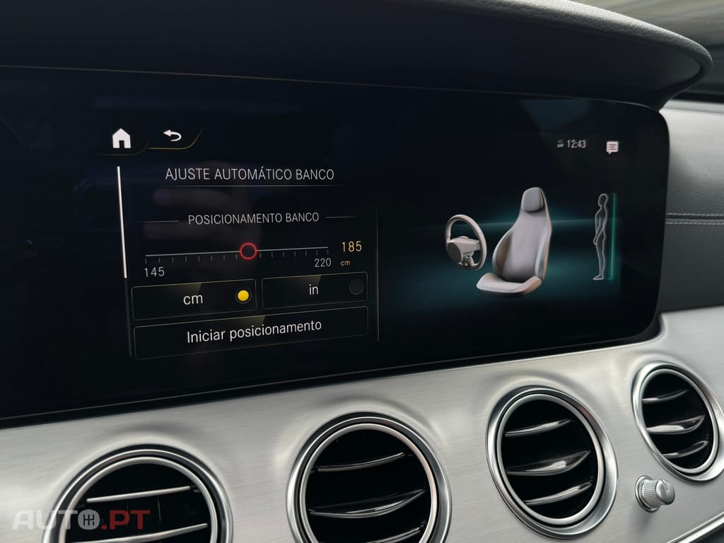 Mercedes-Benz E 300 e AMG Line