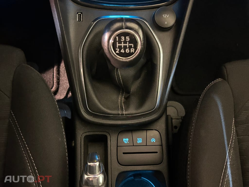 Ford Puma 1.0 EcoBoost MHEV Titanium Design