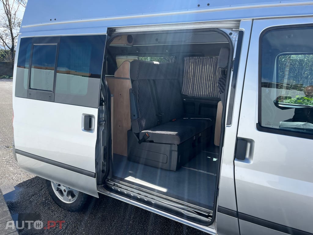 Ford Transit Outro