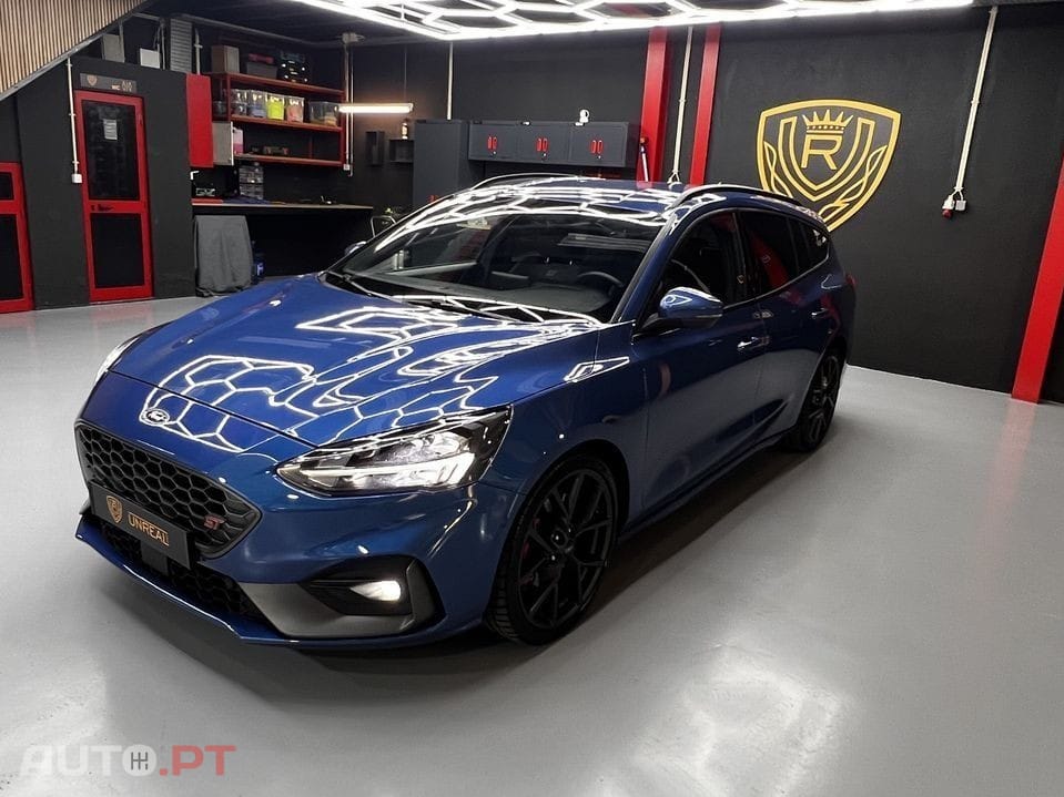 Ford Focus SW 2.3 EcoBoost S&S ST