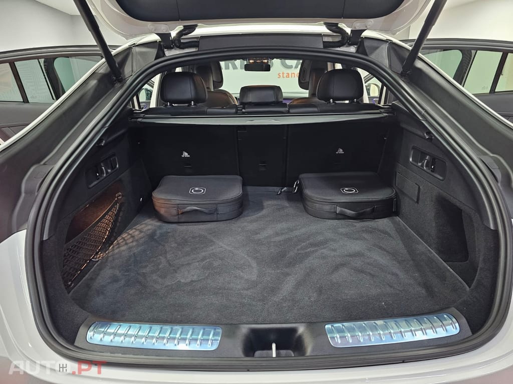 Mercedes-Benz GLC 300 de 4MATIC AMG Line