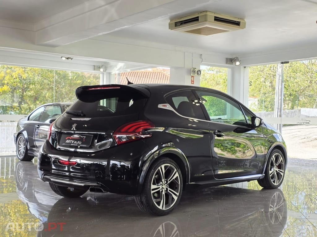 Peugeot 208 1.6 THP GTi