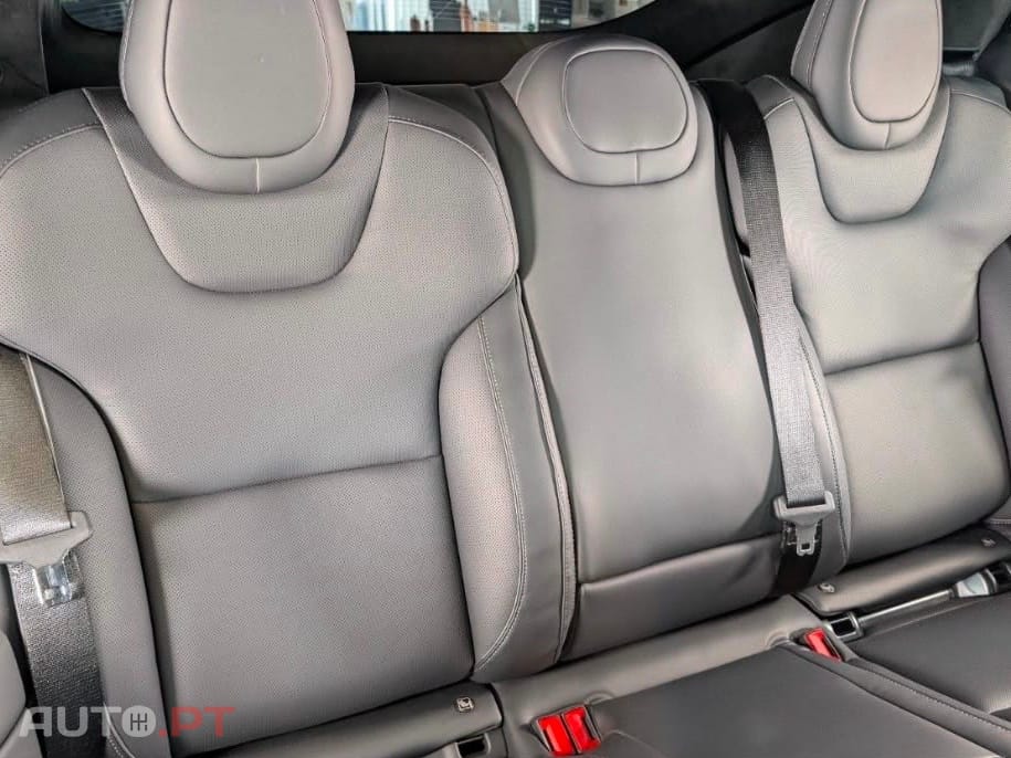 Tesla Model S Plaid AWD