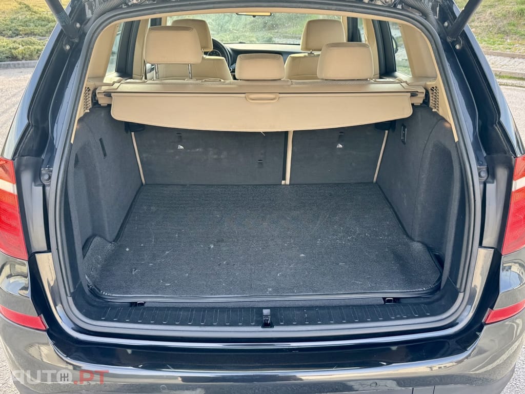 BMW X3 18 d sDrive Advantage
