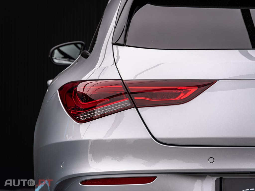 Mercedes-Benz CLA 250 e AMG Line