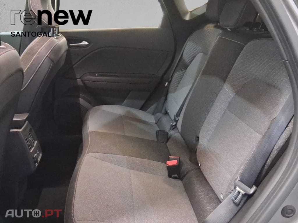 Renault Captur Techno TCE 90