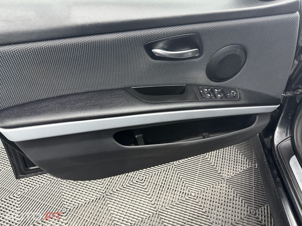 BMW 318 d Touring Pack M