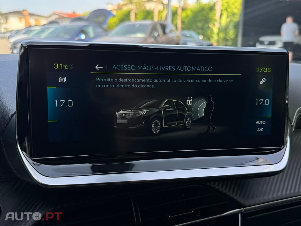 Peugeot E-2008 50 kWh GT