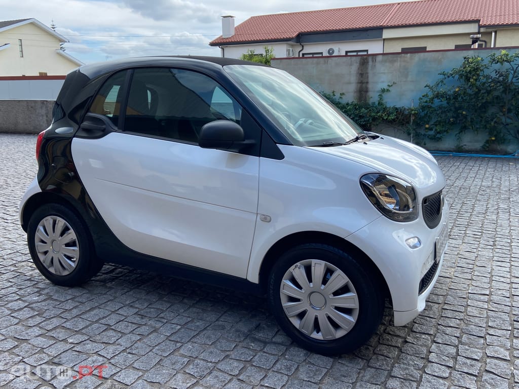 Smart ForTwo 1.0i Coupé