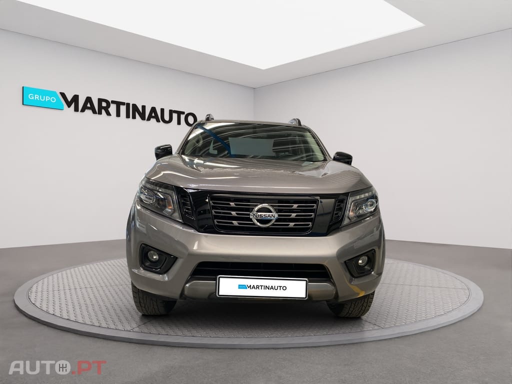 Nissan Navara 2.3 dCi CD 4WD Tekna