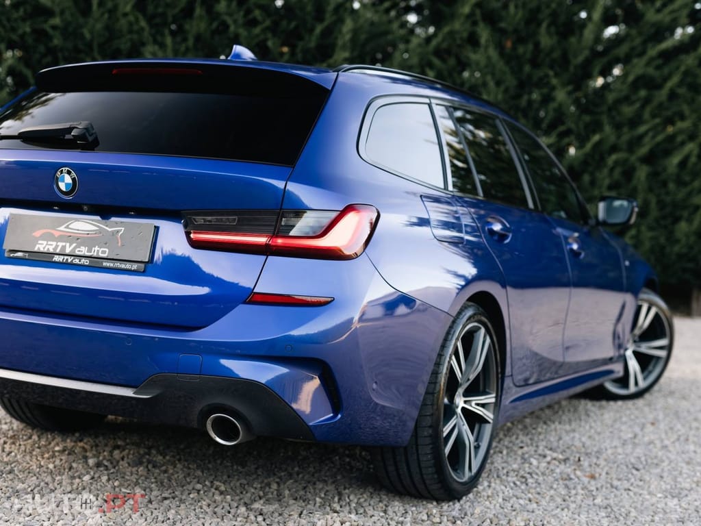 BMW 320 d Pack Desportivo M Auto