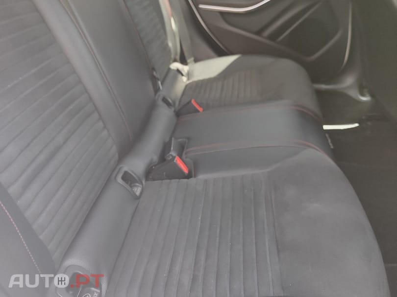 Mercedes-Benz GLA 220 d AMG Line