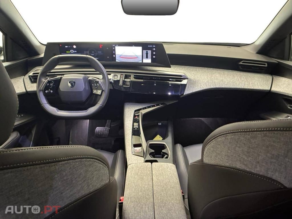 Peugeot E-3008 73 kWh Allure