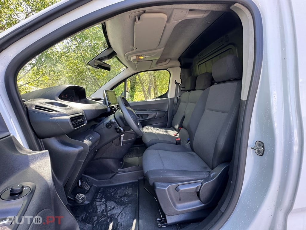 Peugeot Partner 1.5 BlueHDi Premium Longa