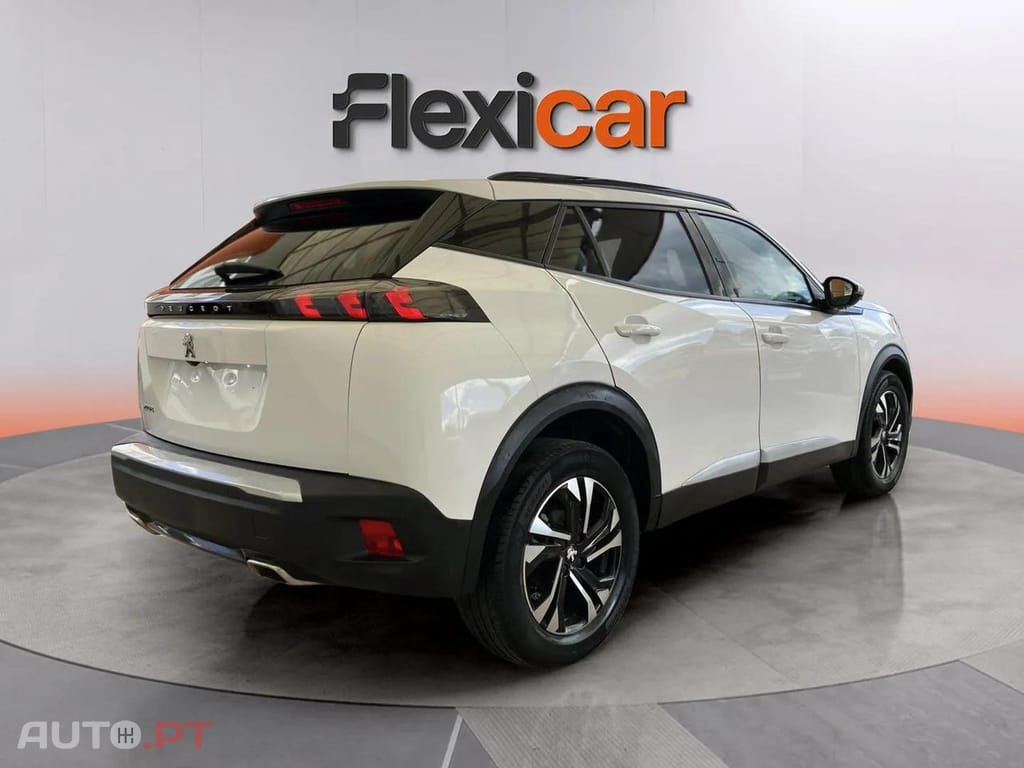 Peugeot 2008 1.2 PureTech Allure
