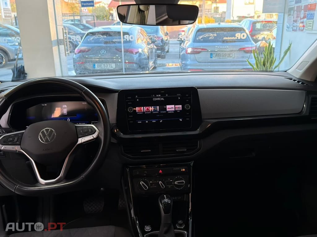 Volkswagen T-Cross 1.0 TSI Urban DSG