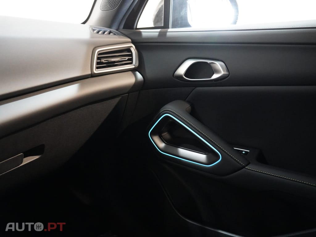 BYD Atto 2 1.5 DM-i Boost