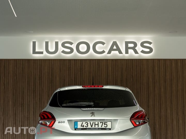 Peugeot 208 1.6 BlueHDi Style