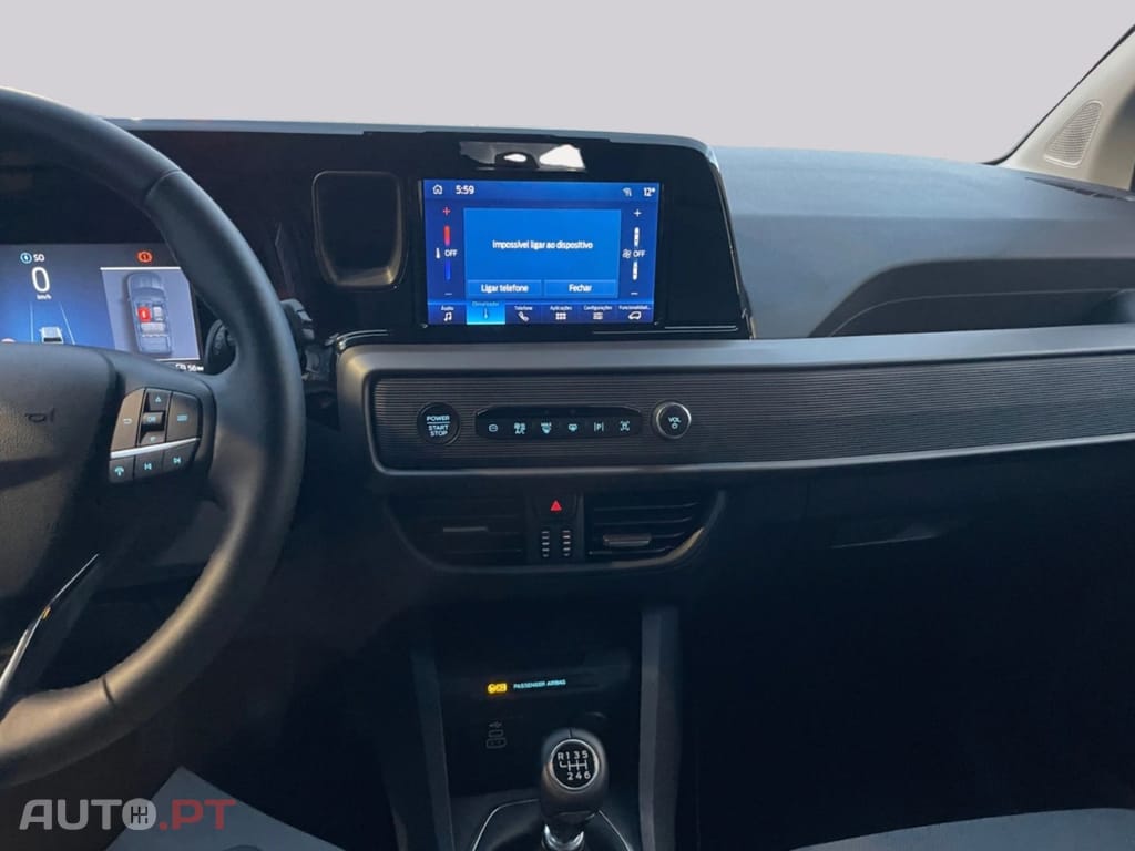 Ford Tourneo 1.0 EcoBoost Titanium