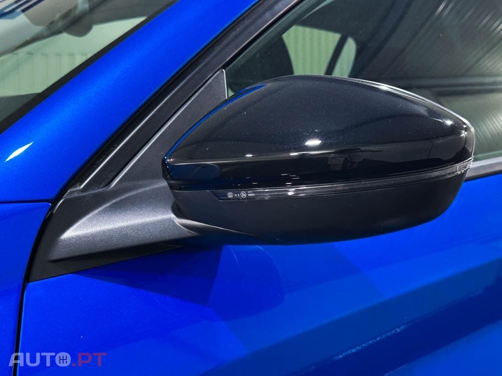 Peugeot 208 1.2 Hybrid Allure e-DCS6