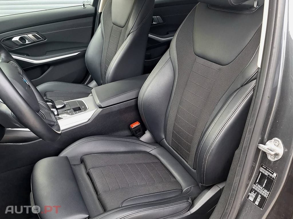 BMW 320 d Touring Line Sport Auto 8