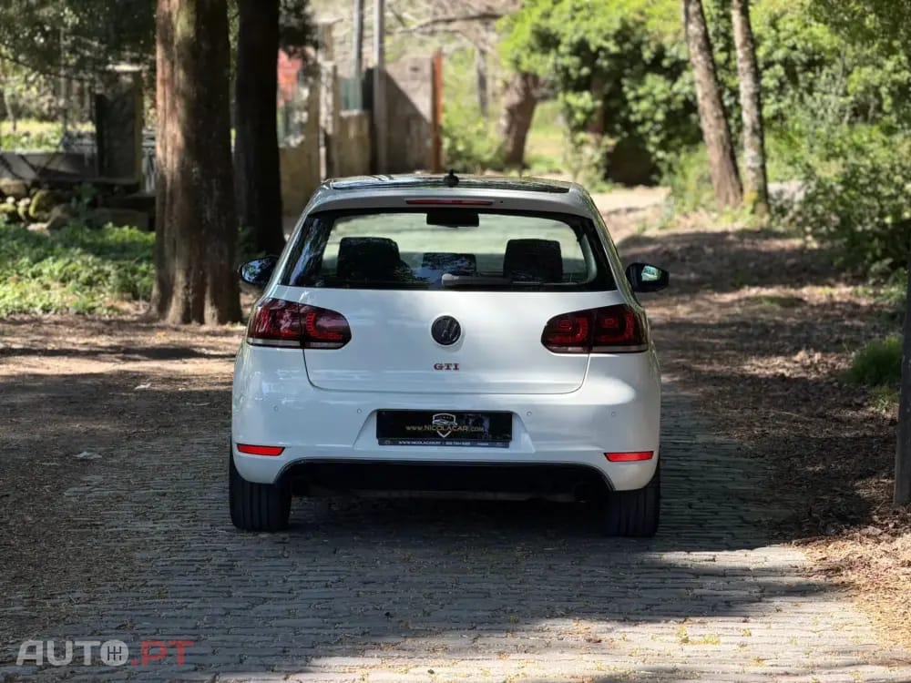 Volkswagen Golf 2.0 TSi GTI