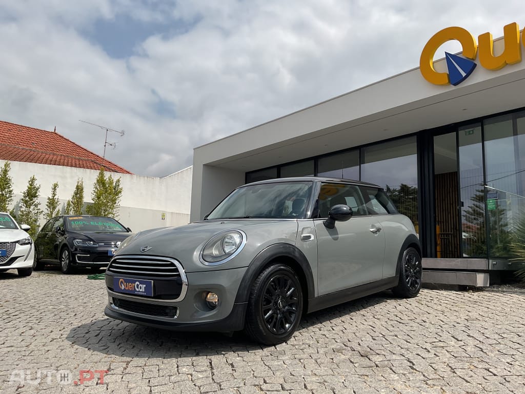 MINI Cooper Cooper D