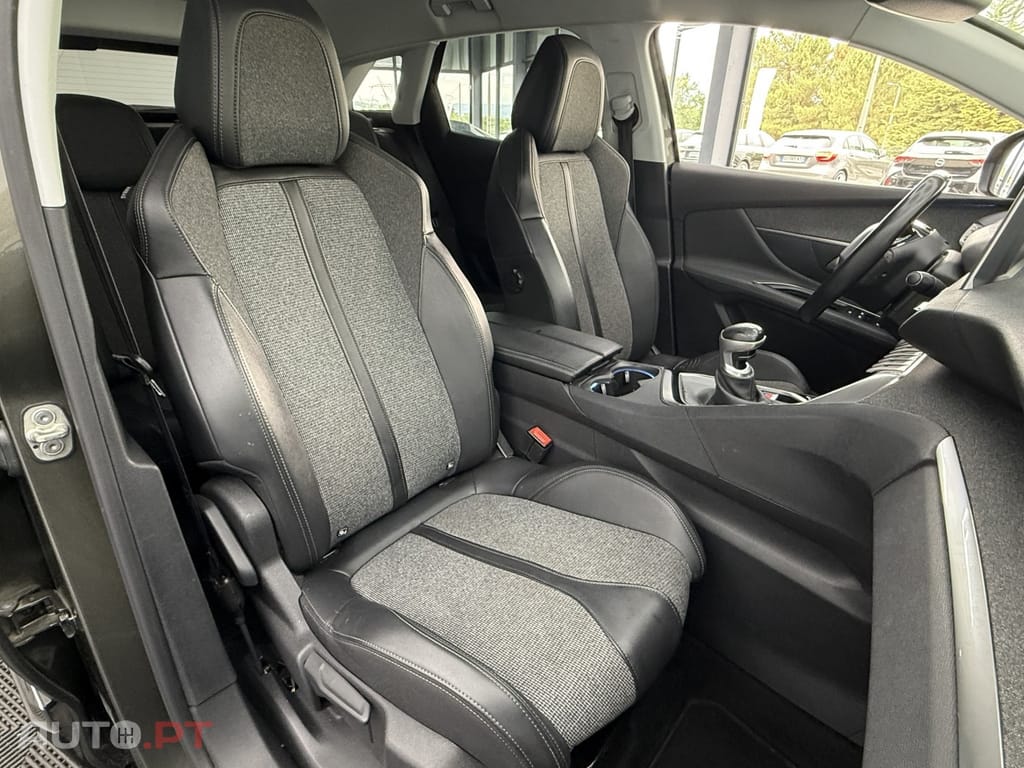 Peugeot 3008 1.5 BlueHDi Allure
