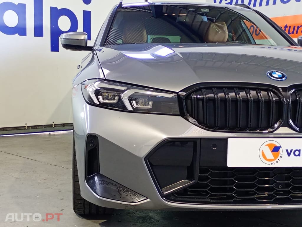 BMW 320 Touring Pack M