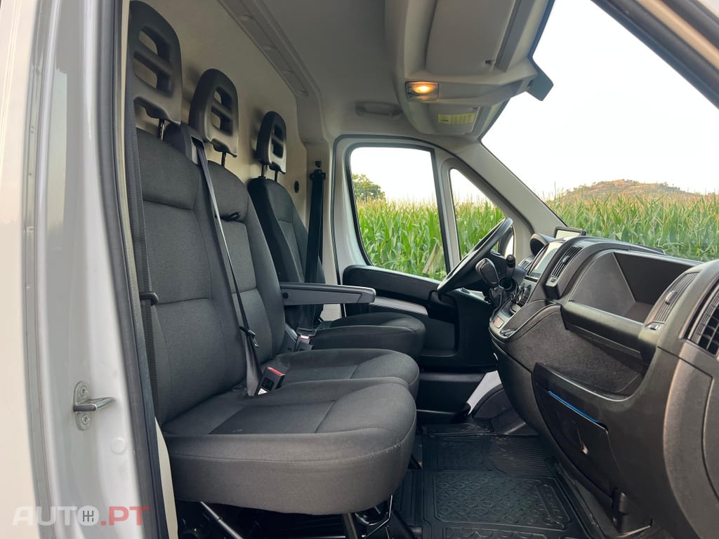 Fiat Ducato L2H2 (47-kWh)