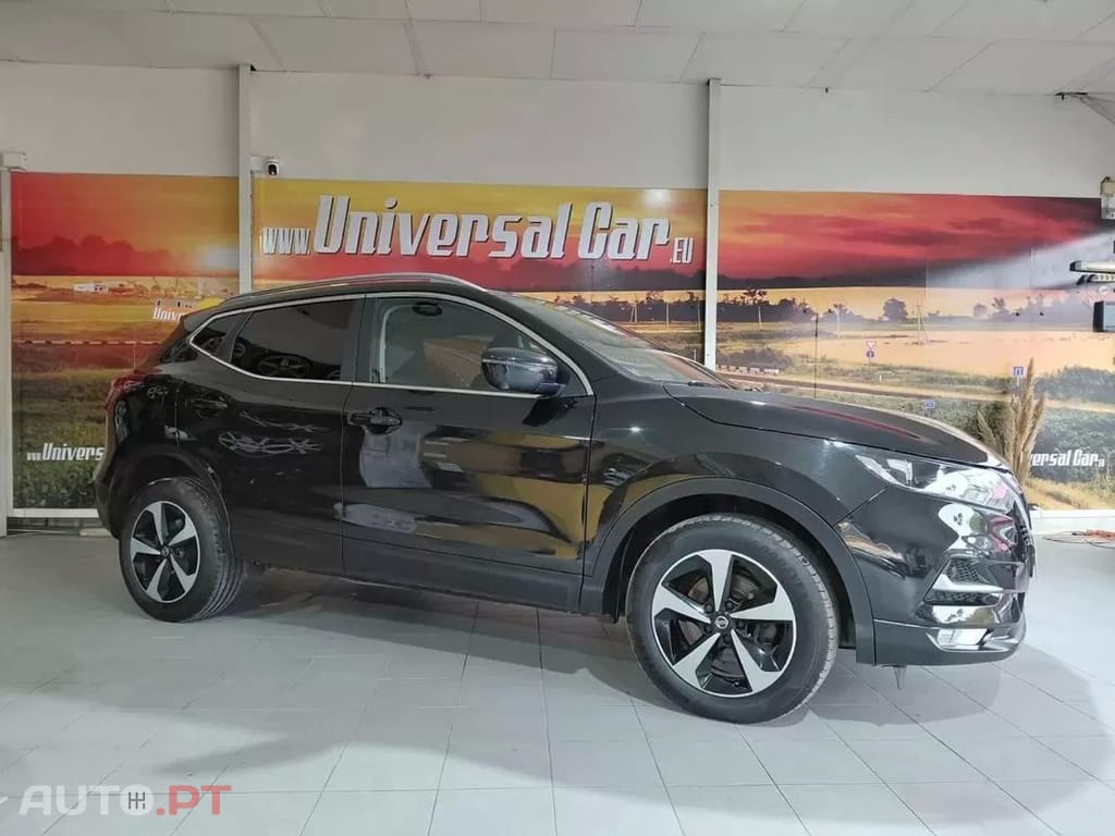Nissan Qashqai 1.5 dCi Tekna Premium foto 3