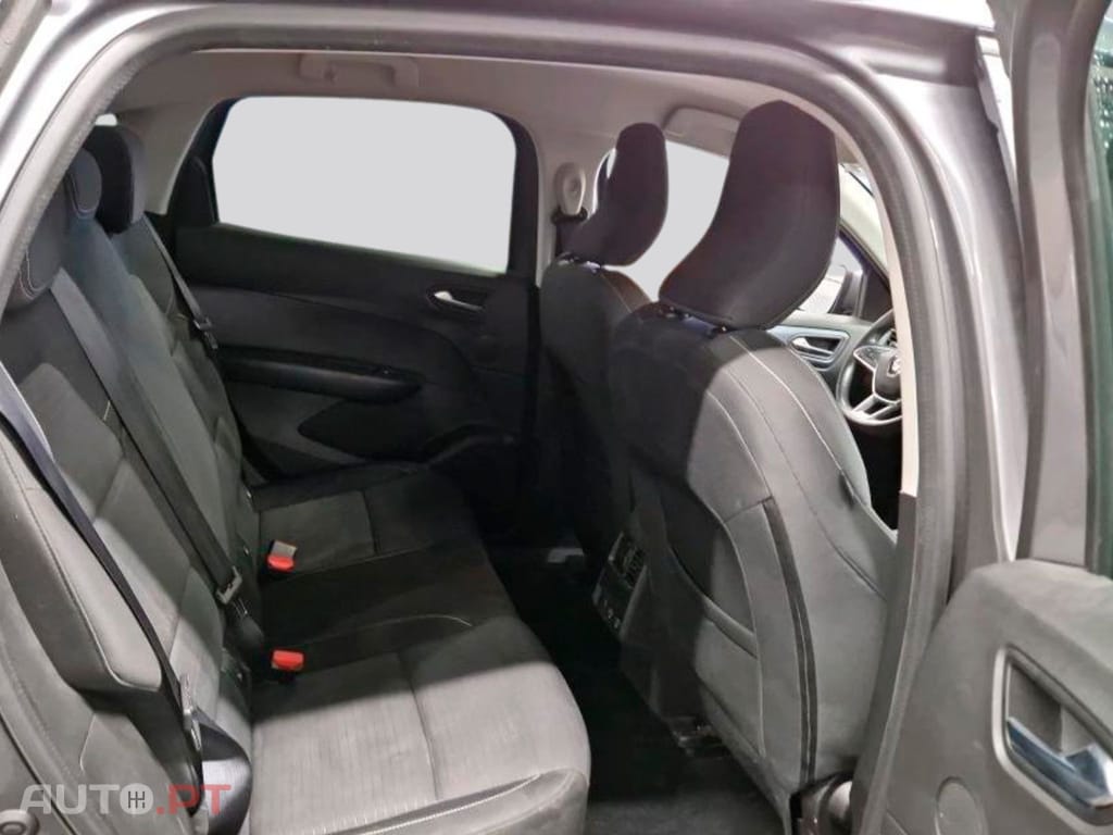 Renault Arkana Hybrid MHEV Business