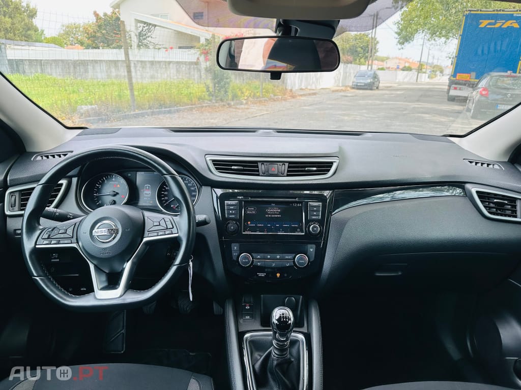 Nissan Qashqai 1.3 DIG-T Business Edition