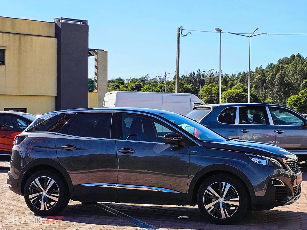 Peugeot 3008 1.5 BlueHDi GT Line J19 EAT8