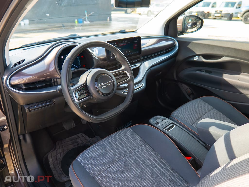 Fiat 500e 42kWh ICON