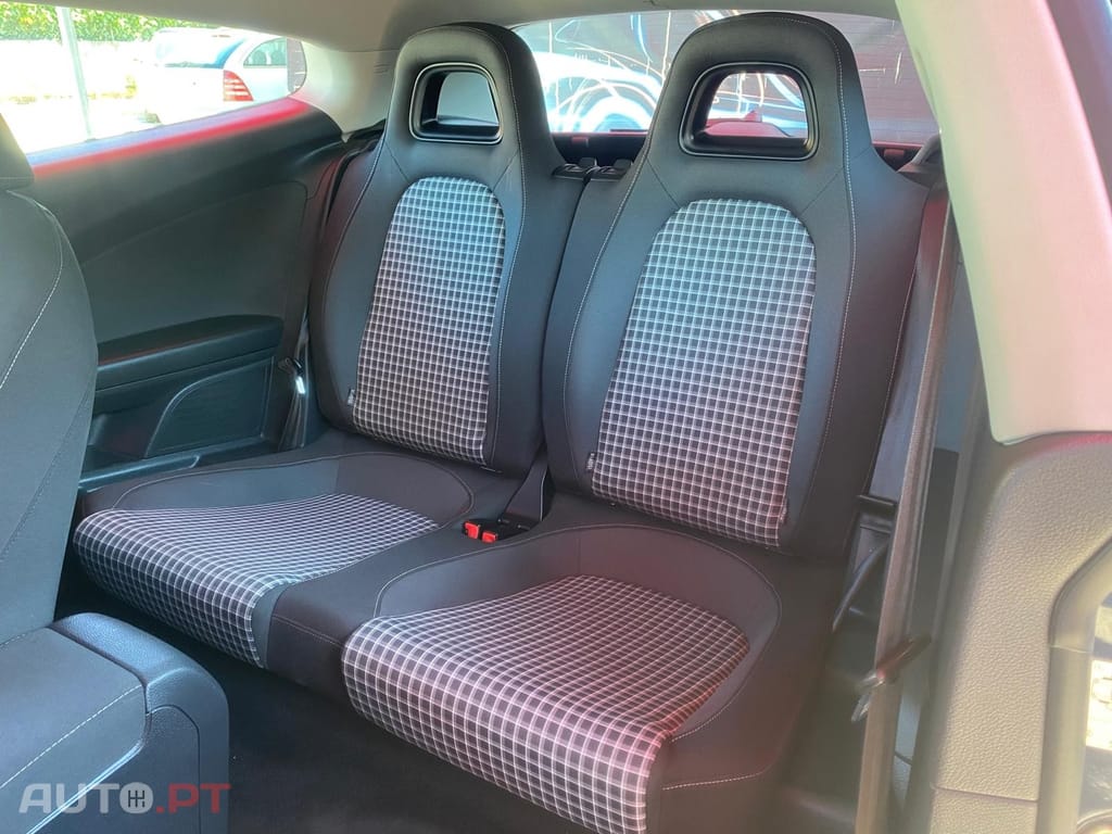 Volkswagen Scirocco 2.0 TDI Sport