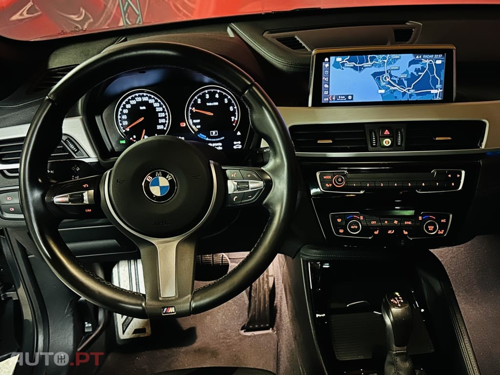BMW X1 25 e xDrive Pack M