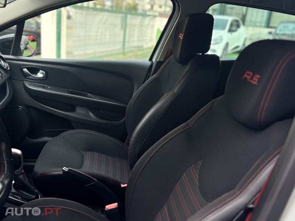 Renault Clio 1.6 T RS Trophy EDC