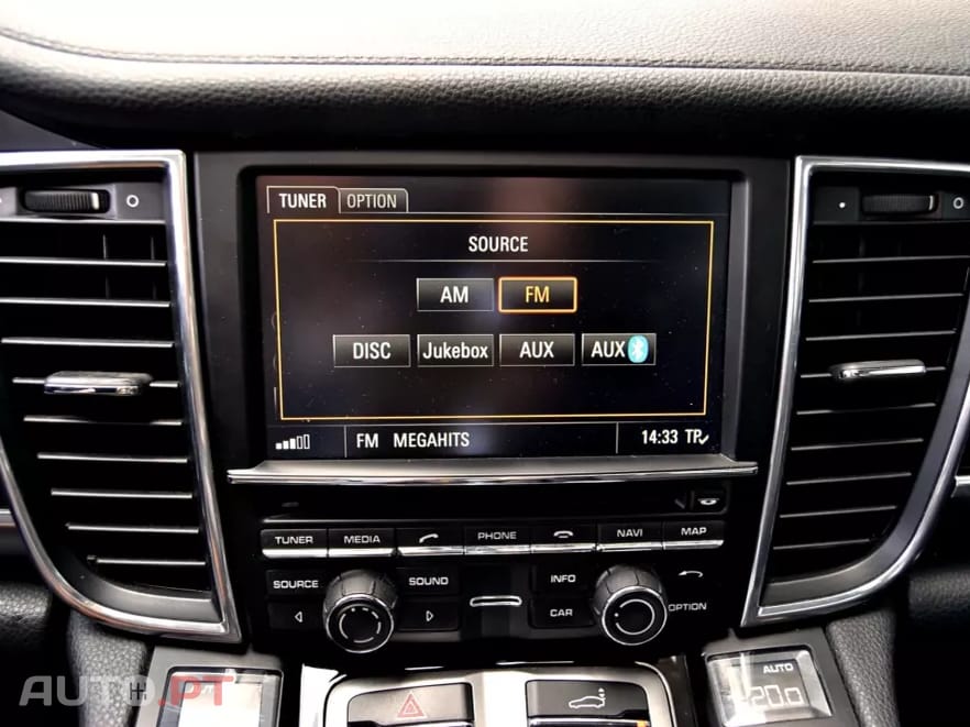 Porsche Panamera Platinum Edition