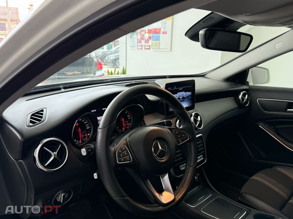 Mercedes-Benz GLA 180 d Urban Aut.
