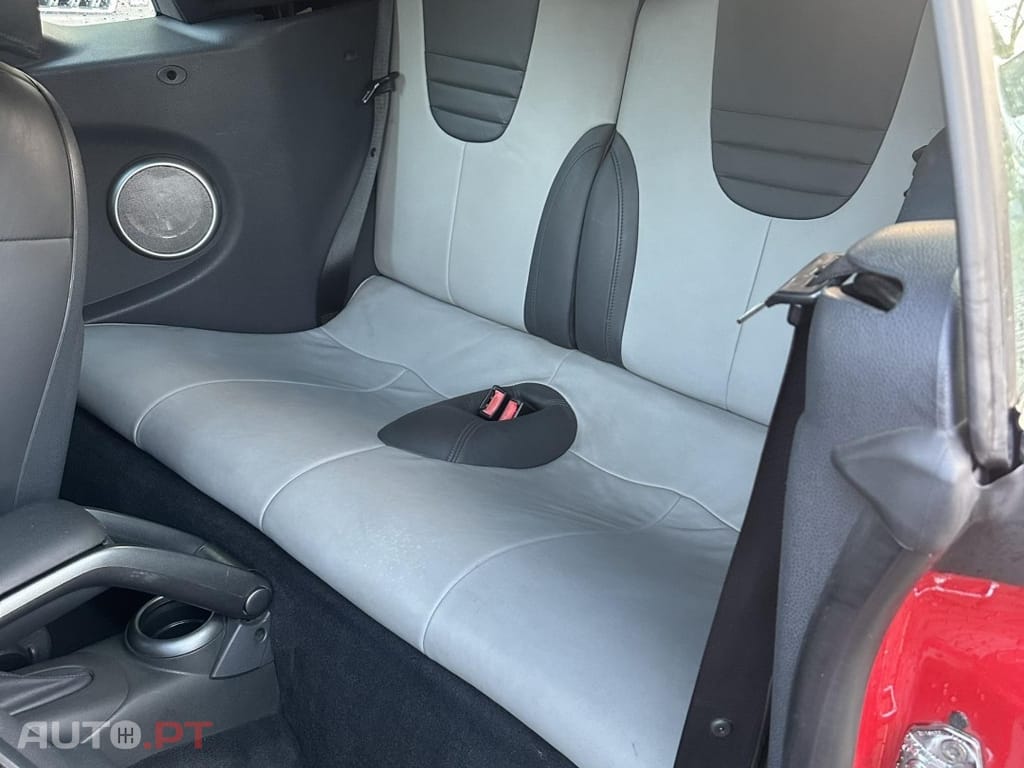 MINI Cabrio John Cooper Works