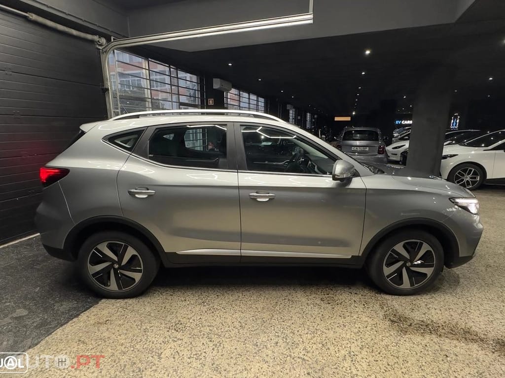 MG ZS EV 72.6 kWh Luxury