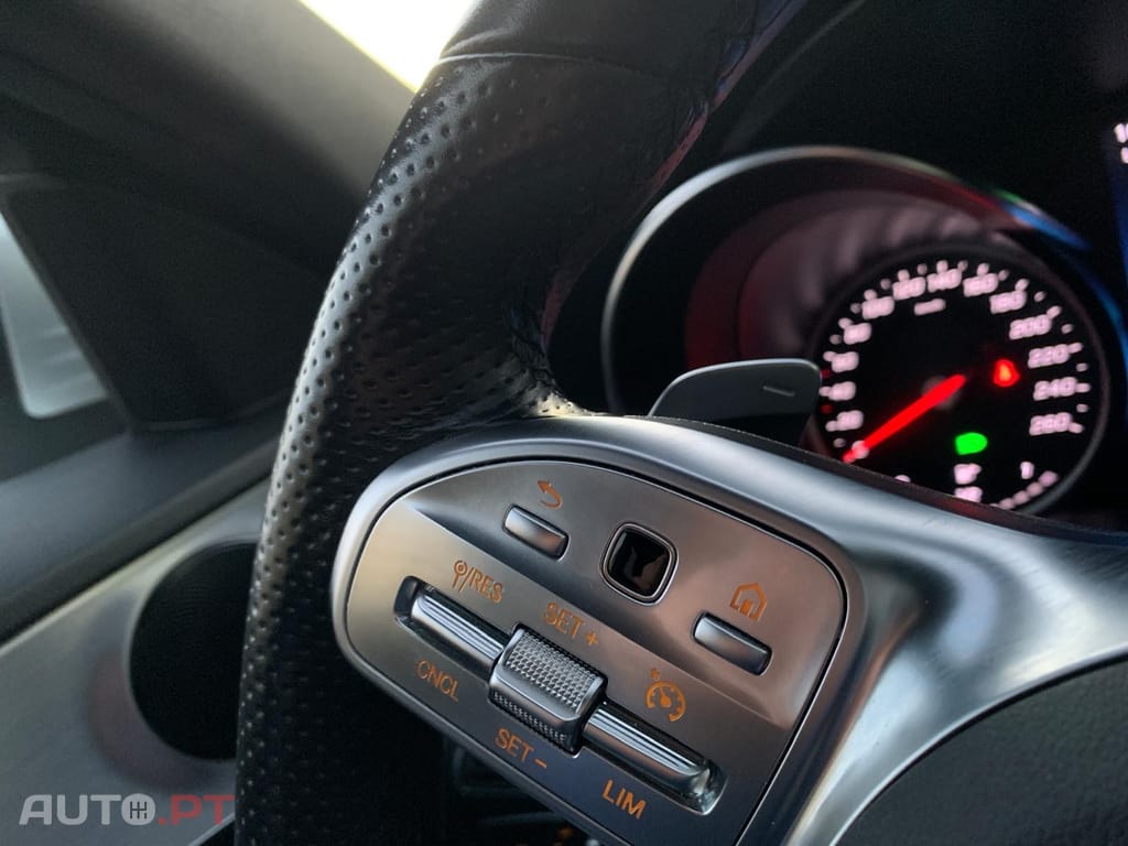 Mercedes-Benz C 300 de AMG Line