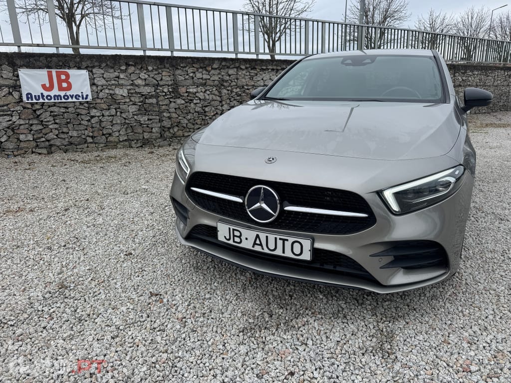 Mercedes-Benz A 250 e AMG Line