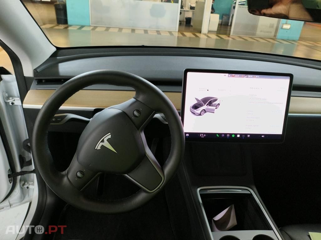 Tesla Model Y Long Range Tração Integral