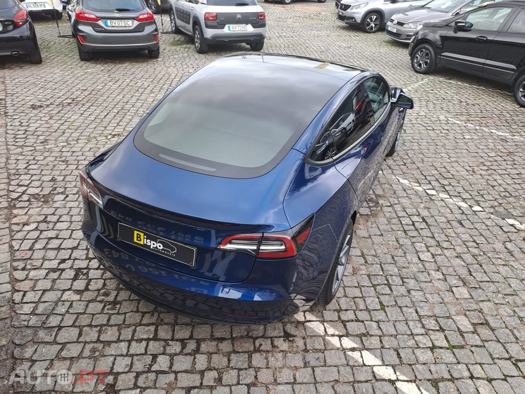 Tesla Model 3 Standard Range Plus RWD