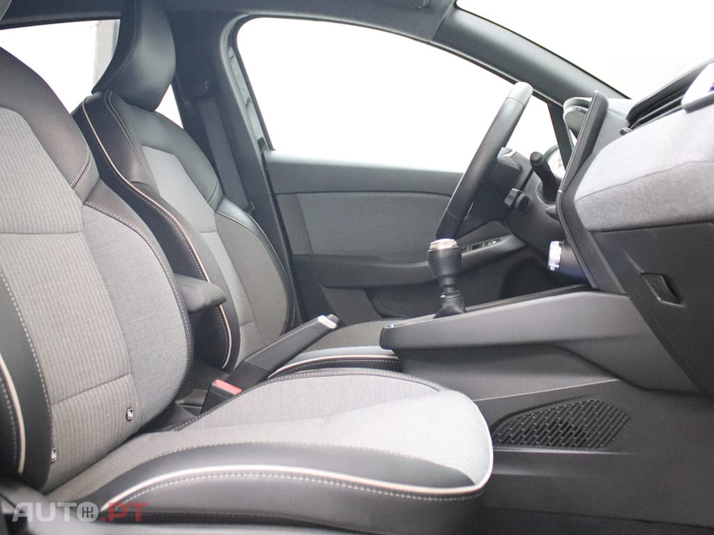 Renault Clio Clio 1.0 TCe Techno Bi-Fuel