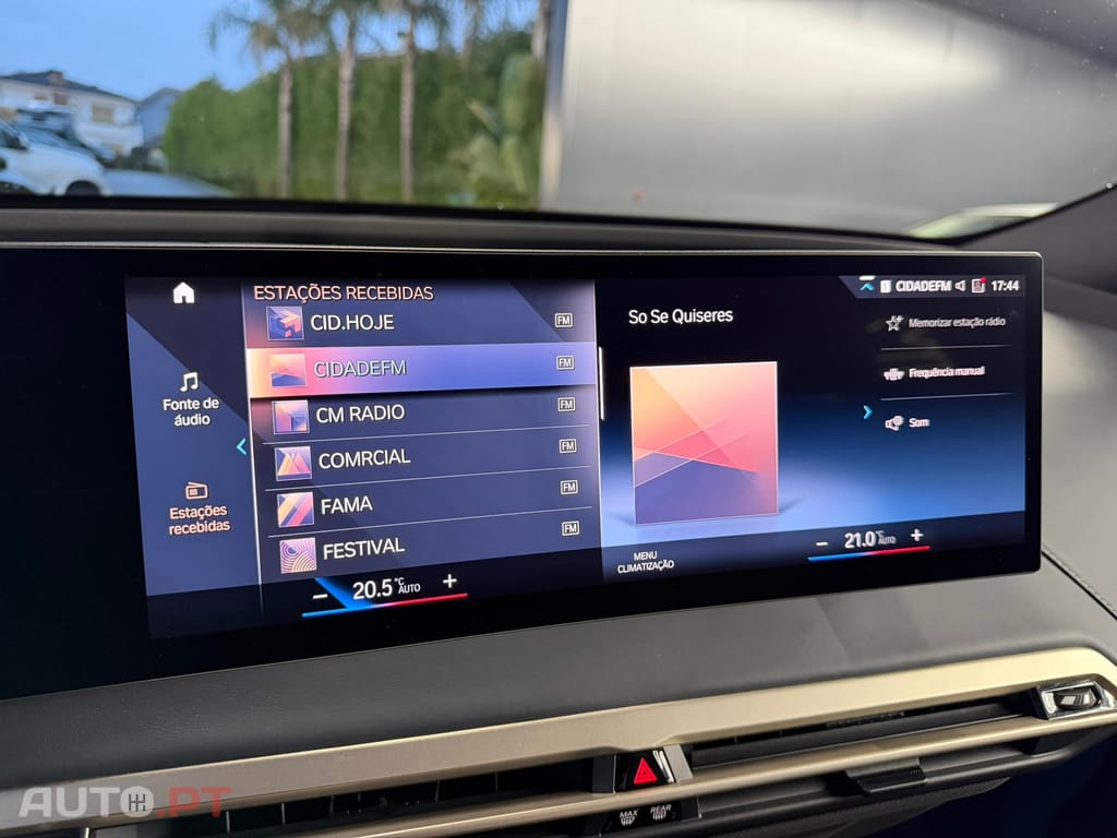 BMW iX xDrive 40 Pack Desportivo